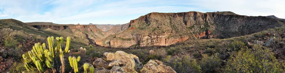 Tour de Arqueología y Pinturas Rupestres en la Sierra de San Francisco