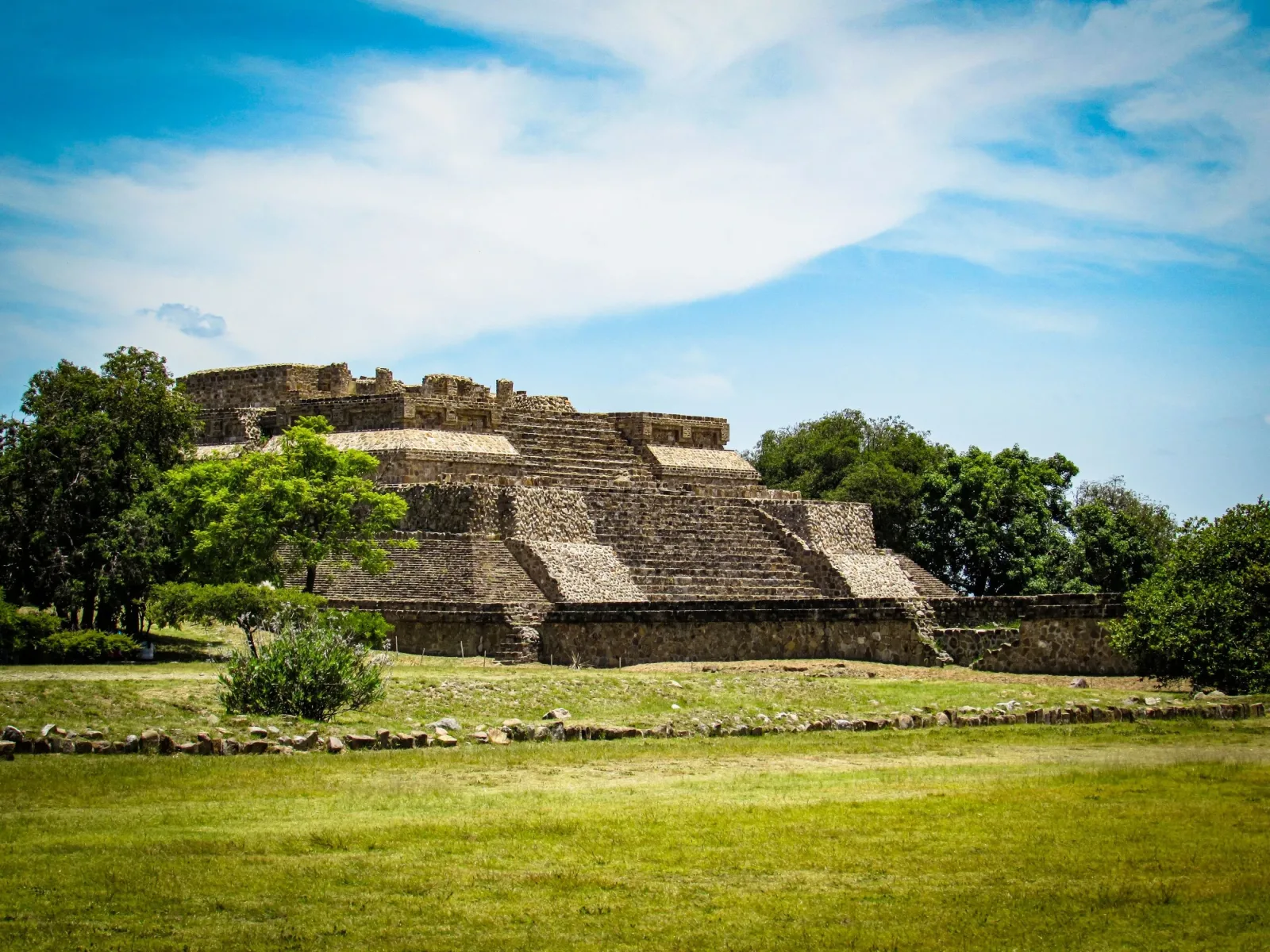 Archaeological Tour of Monte Albán and Nearby Sites