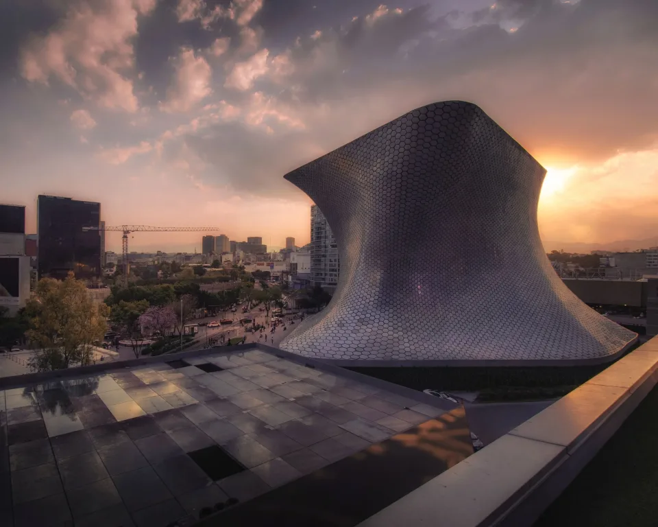 Visita Guiada al Museo Soumaya y Museo Jumex en CDMX
