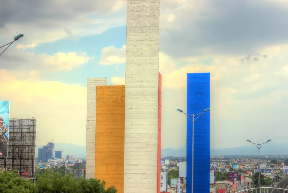 Visita Arquitectónica a las Obras de Luis Barragán en CDMX